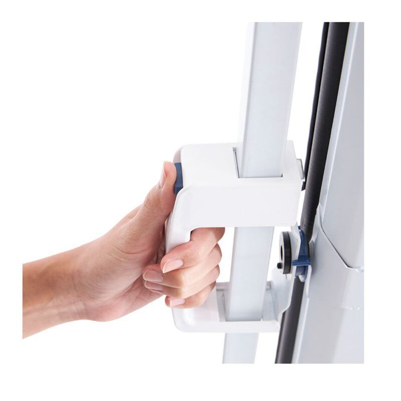 Tripod Projector Screen