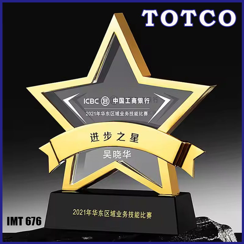 Exclusive Metal Crystal Award IMT 676